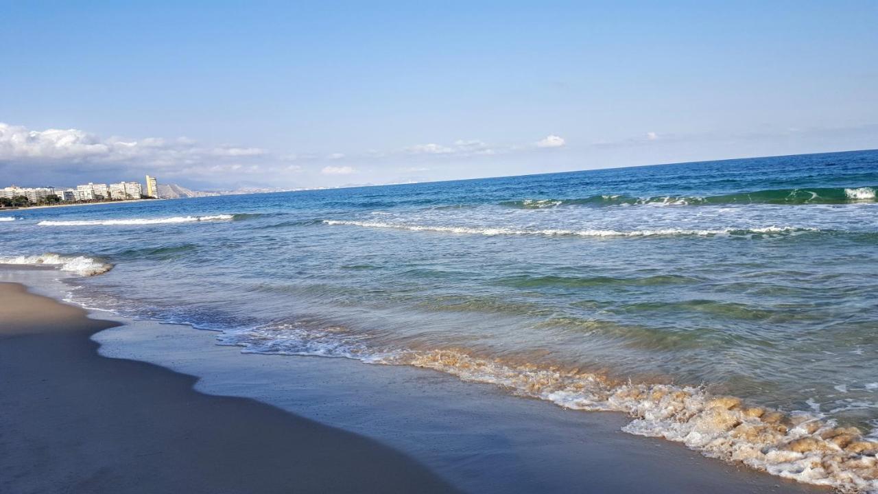 Apartamento A 50 Metros De La Playa Muchavista El Campello Luaran gambar